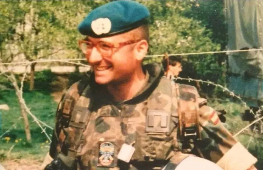 El teniente Legionario  Monterde que dirigió el comando español.