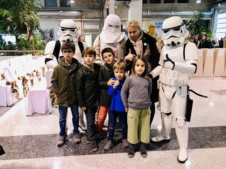 La Legión 501, un regimiento militar ficticio, perteneciente al universo de Star Wars y con presencia a nivel mundial, levantó pasiones entre el público asistente este viernes.