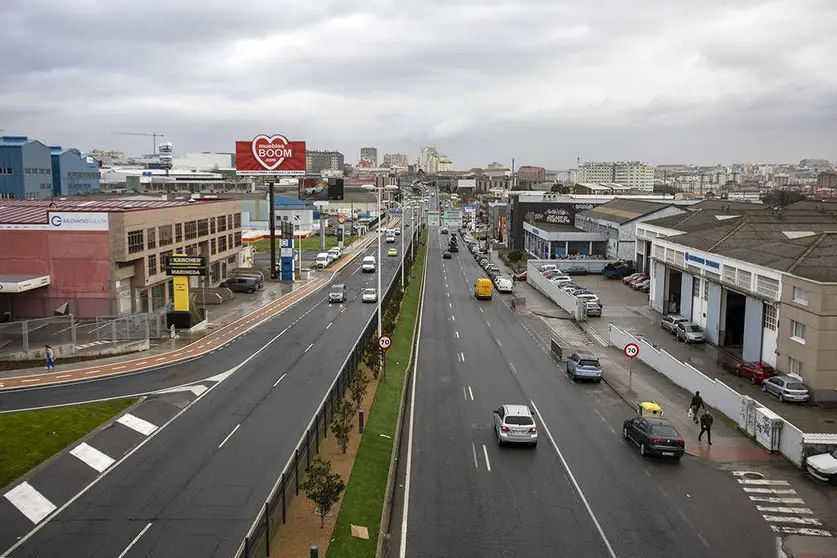 La Xunta volverá a convocar las ayudas destinadas a la mejora de las infraestructuras de los parques industriales y a la construcción, reforma y/o equipación interior de naves industriales con el fin de crear viveros empresariales.