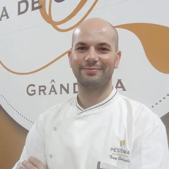 El Chef Tony Salgado que se encargará de armonizar sus platos con cerveza. 