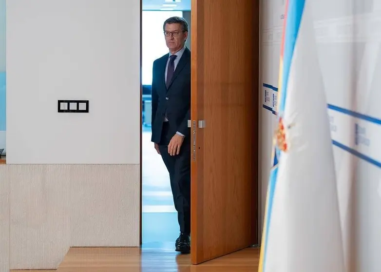 O titular do Goberno galego, Alberto Núñez Feijóo, durante la rurda de prensa posterior al reunión semanal drl Consello da Xunta. San Caetano, Santiago