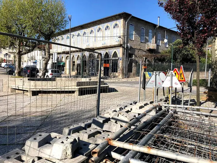 Pra&ccedil;a da Rep&uacute;blica de Vizela. 