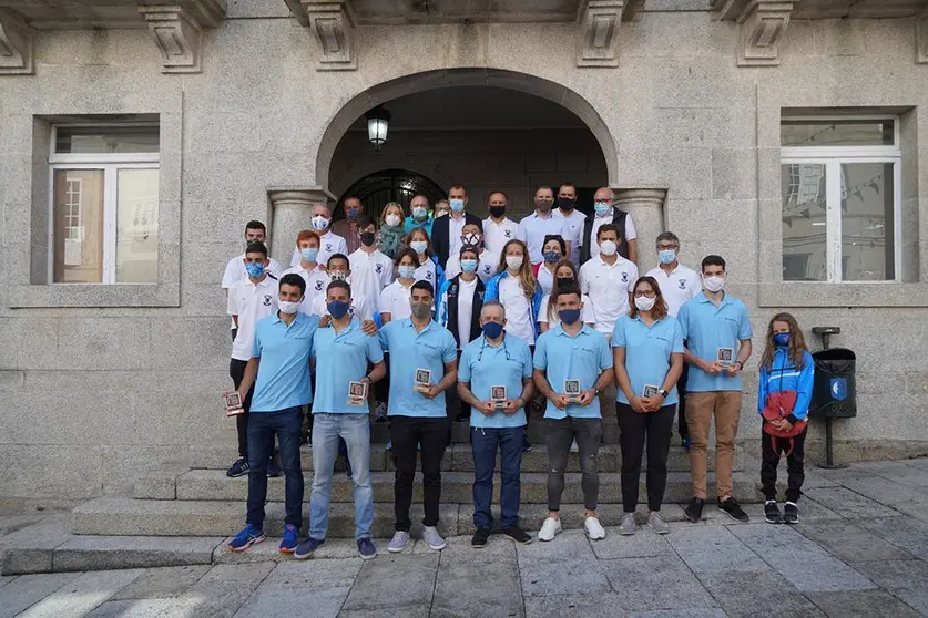 A Selección Uruguaia de Remo prepara en Tui a regata clasificatoria para Tokio 2021.