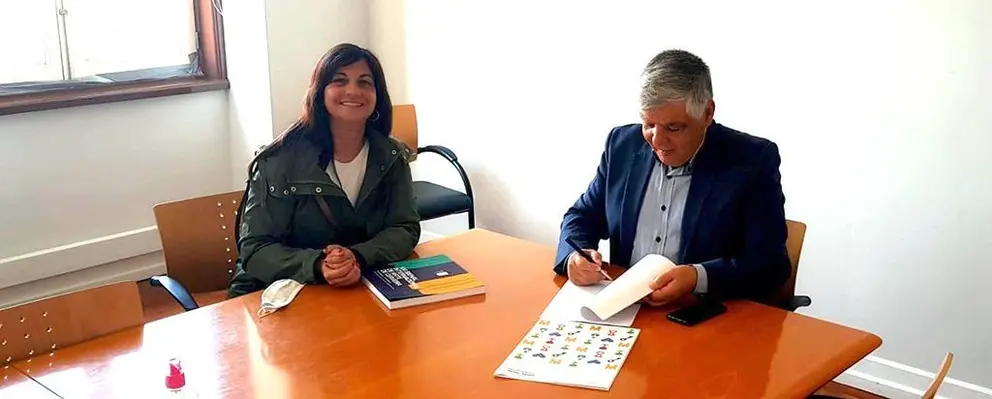 A Entidade Regional de Turismo do Porto e Norte de Portugal formalizou um protocolo de colaboração com o Município de Vila Nova de Cerveira atribui um apoio financeiro de 30 mil euros à XXI Bienal Internacional de Arte de Cerveira para ações de comunicação, promoção e divulgação.