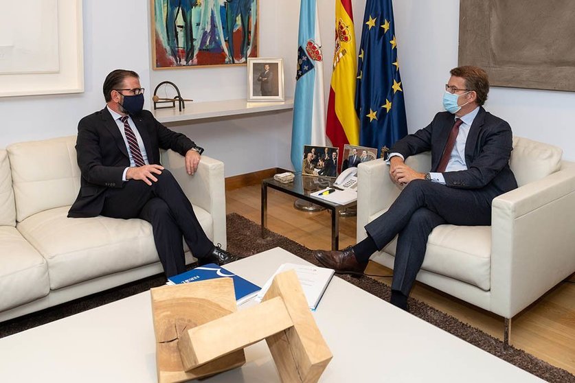 O titular do Goberno galego, Alberto Núñez Feijóo, reúnese co alcalde de Ferrol, Ángel Mato. 