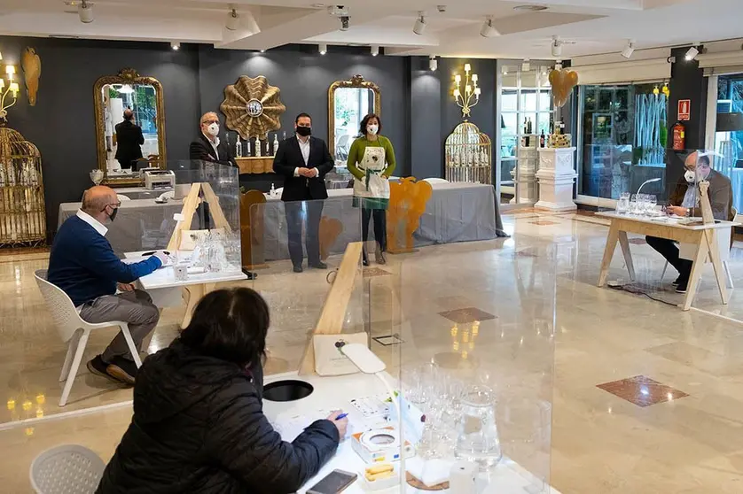 Dous paneis compostos por unha vintena de expertos serán os encargados de valoralas en catas totalmente a cegas.