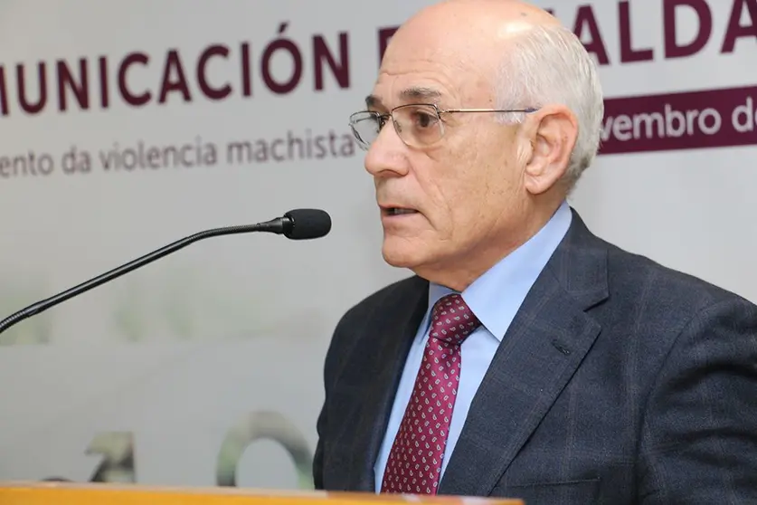 Arturo Maneiro durante una intervención en unas jornadas. ARCHIVO