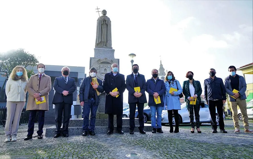 “Estamos a homenagear alguém, contemporâneo da formação do concelho de Esposende, que marcou, de forma indelével, a vivência de uma comunidade”, vincou o presidente da Câmara Municipal de Esposende, Benjamim Pereira.
