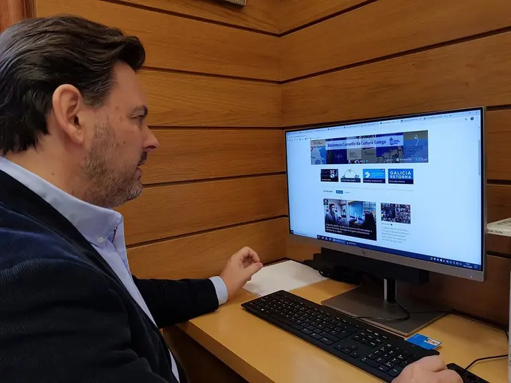 O portal web da Secretaría Xeral da Emigración recibiu o ano pasado preto de 401.100 visitas, o que supón un 5% máis ca no exercicio anterior,