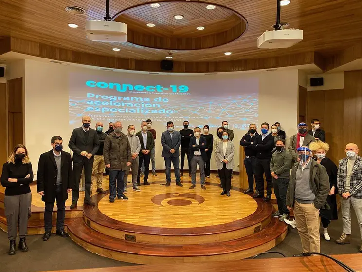 Na súa intervención, o vicepresidente económico, Francisco Conde, salientou que “as 20 pemes que participaron na aceleradora Connect-19 son a proba de que Galicia traballa por ser un referente na loita contra a pandemia desde a innovación, o emprendemento e o talento”. 