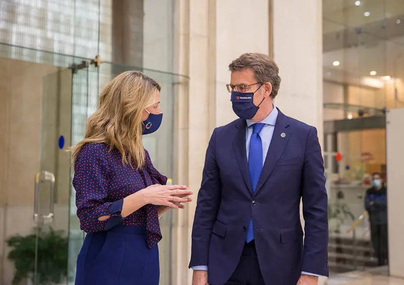 O presidente da Xunta reuniuse esta tarde coa ministra de Traballo e Economía Social, Yolanda Díaz.