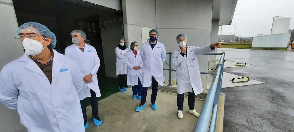 O delegado territorial de Lugo, Javier Arias, destacou o “forte carácter emprendedor” da firma, que xa exporta o 50% da súa produción a máis de 30 países de todo o mundo.