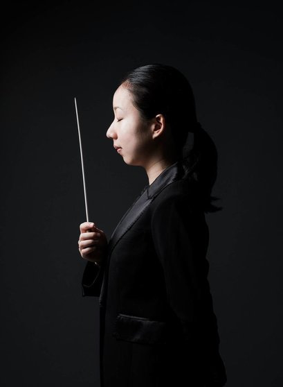 Nodoka Okisawa ganó en 2019 el reconocido Concurso Internacional de Jóvenes Directores de Orquesta de Besançon, donde fue galardonada con el "Gran Premio", así como con el premio de la orquesta y del público. 
