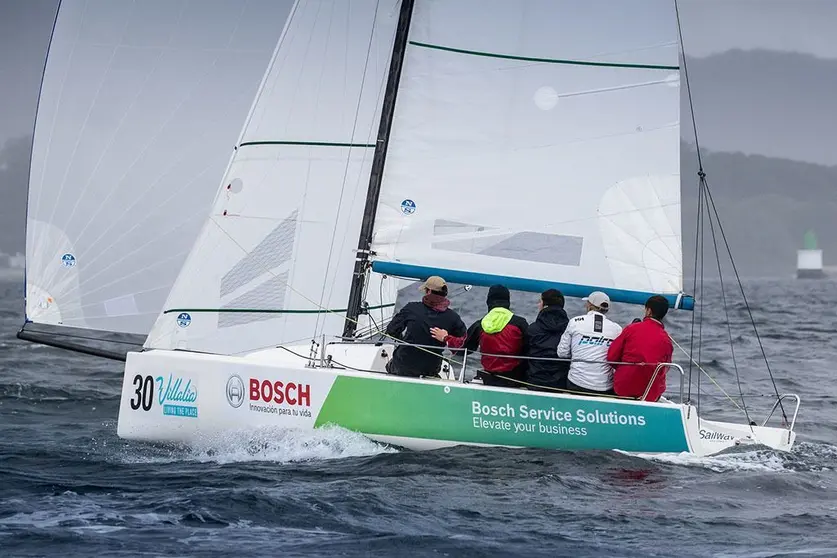 El Bosch Service Solution tendra a-Miguel Vasco de cana y untripulacion mexicana. ©Sailingshots by María Muiña Photography
