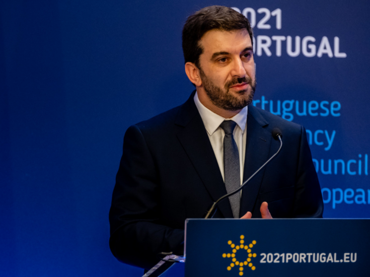 El ministro de Educaci&oacute;n, Tiago Brand&atilde;o Rodrigues.