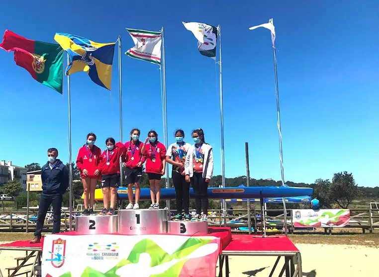 Eva Vieira e Marta Jooris.