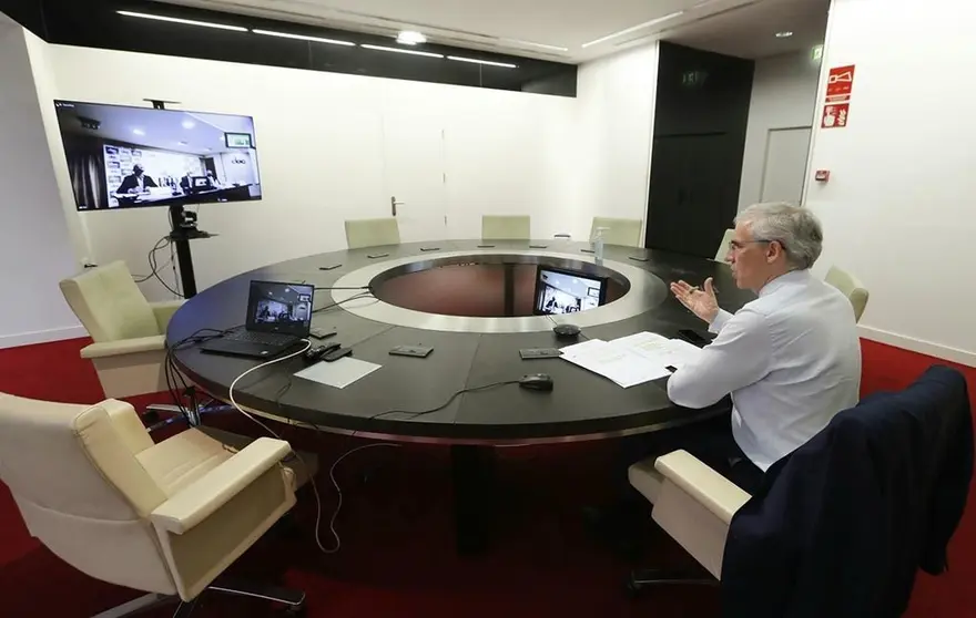 El vicepresidente segundo y conselleiro de Economía, Empresa e Innovación, Francisco Conde, participó esta mañana en la jornada ‘Aerotermina-bomba de calor: una oportunidad para la recuperación verde de Galicia', organizada por la Confederación de Empresarios de A Coruña.