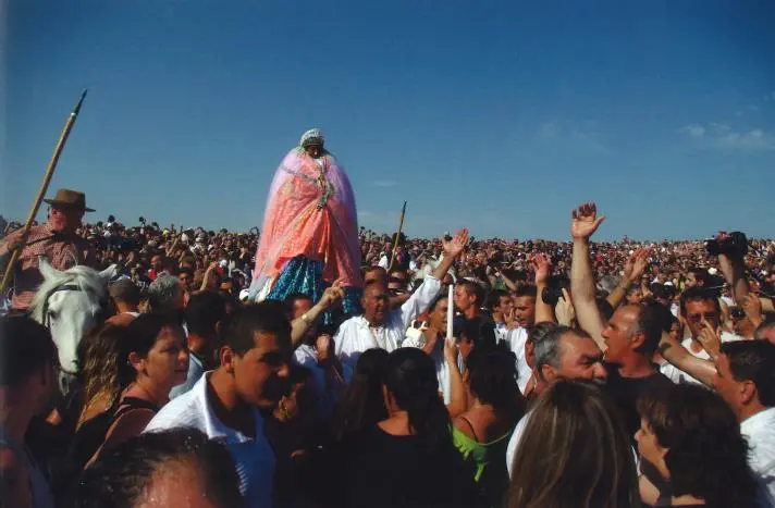 Les Gens du chemin. Peregrinación a Saintes Maries.