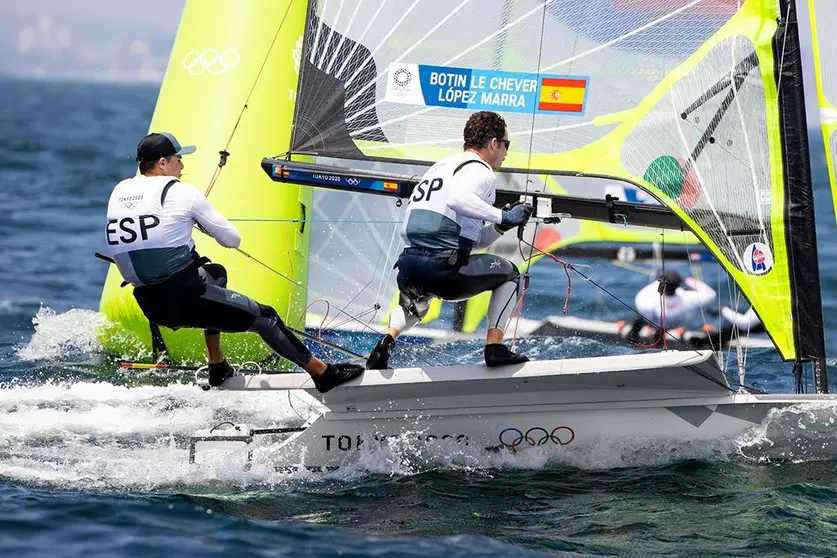 Diego Botín y Iago López Marra. SAILINLINGSHOTS BY MARÍA MUIÑA/RFEV 
