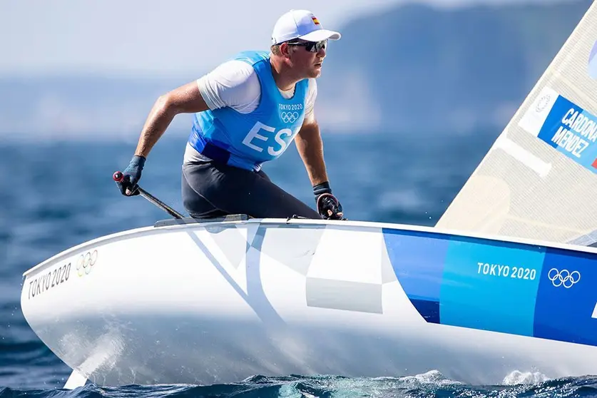 Joan Cardona - Finn. SAILINLINGSHOTS BY MARÍA MUIÑA/RFEV 