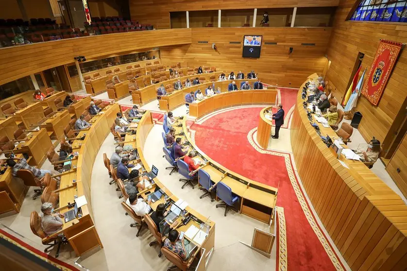 As prioridades deste teito de gasto son a de superar a pandemia en termos sanitarios, seguir reactivando a actividade econ&oacute;mica e o emprego, e garantir a protecci&oacute;n e o benestar das familias e das empresas.
 