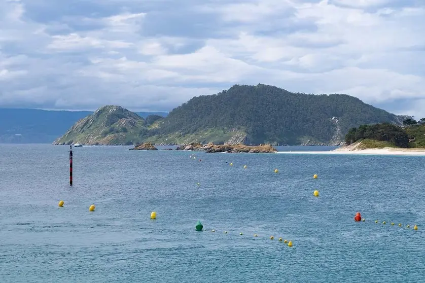 A actividade, de carácter gratuíto e que require de inscrición previa no propio arquipélago, comeza hoxe nas Illas Cíes e desenvolverase de xoves a domingo durante o mes de agosto e a primeira quincena de setembro