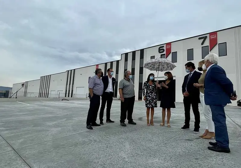 La conselleira de Medio Ambiente, Territorio y Vivienda, Ángeles Vázquez, visitó esta mañana la zona donde está proyectada la futura área empresarial de Louredo.