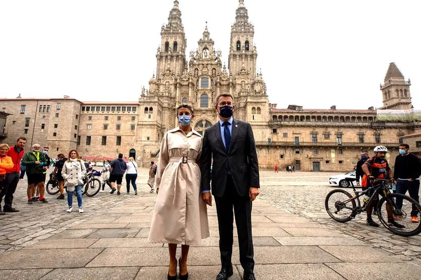 Feijóo y Díaz, na praza do Obradoiro.
