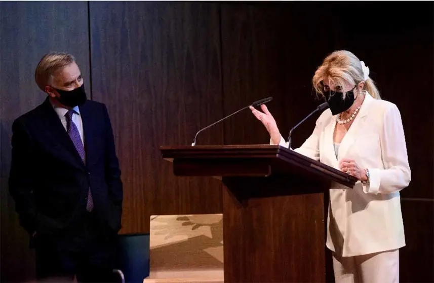 La baronesa Carmen Thyssen: “Recuerdo a Heini [el barón ThyssenBornemisza], Tomàs y yo colgando todos los cuadros cuando abrimos el museo”.