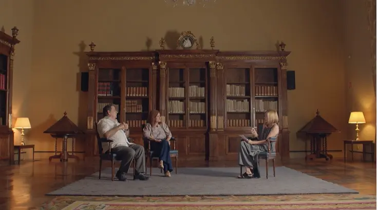 Los escritores Elvira Lindo, Luis Landero y Pepa Fernández. 