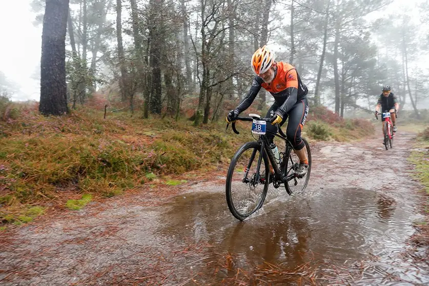 La Grava & Polbo es la primera prueba ciclista que se celebra en Galicia en la modalidad de gravel.