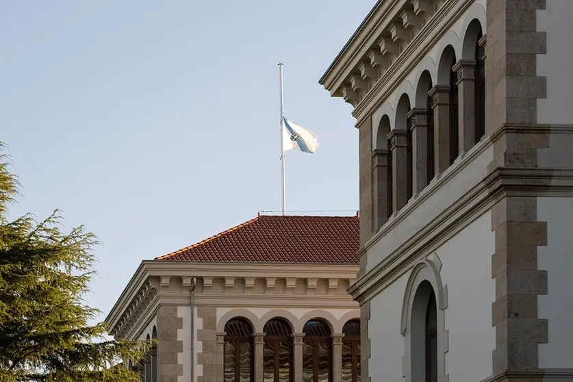 Feijóo asina o decreto polo que se encarga o despacho da Consellería de Facenda e Administración Pública ao vicepresidente primeiro e conselleiro de Presidencia, Xustiza e Turismo.