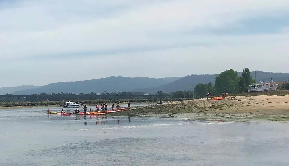 A Escola Superior de Educação do Porto foi uma das escolas que trouxe os seus alunos para conhecerem deste modelo e terem uma experiencia prática de canoagem.