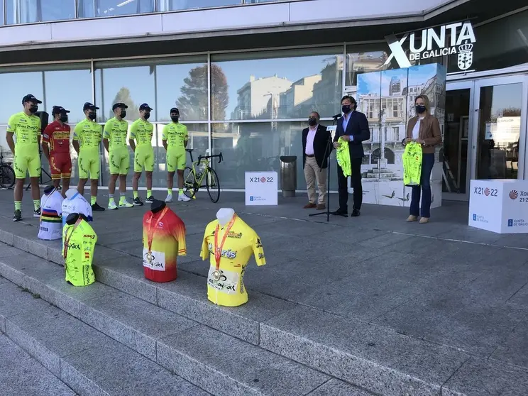 En este 2021 la ayuda del Plan de Patrocinio Publicitario de la Fundación Deporte Gallego al equipo ciclista sube en un 35% hasta conseguir más de 40.000 euros.