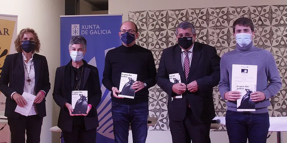 O director da Agadic, Jacobo Sutil, intervén cos representantes da asociación Videoxogo.gal, cos que colabora o Goberno autonómico na primeira iniciativa autonómica de fortalecemento deste sector con gran capacidade de crecemento.