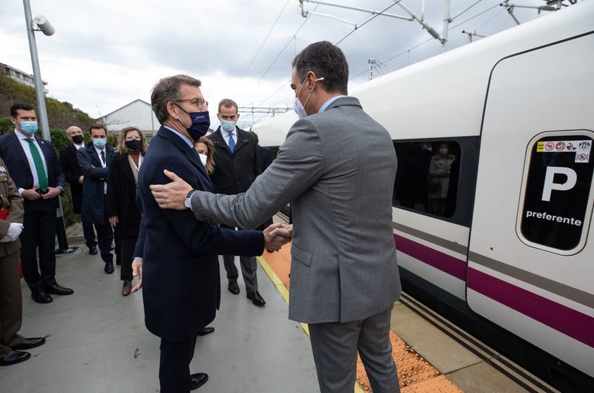 El presidente de la Xunta asistió esta mañana al acto institucional de inauguración de la línea de Alta Velocidad ferroviaria Madrid-Ourense.