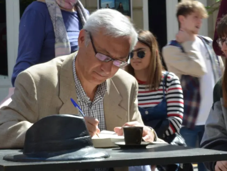 Xosé Monteagudo impúxose coa súa novela Eternity, seleccionada polo xurado entre as 36 obras orixinais e inéditas en lingua galega que concorreron a esta XV edición do certame.