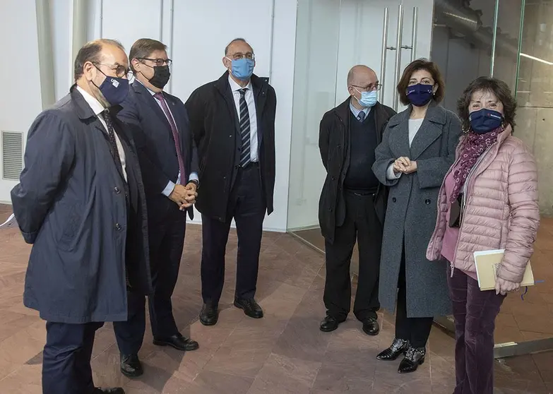 A conselleira de Medio Ambiente, Territorio e Vivenda e os reitores das tres universidades galegas asinaron un convenio de colaboración para o desenvolvemento dos traballos.