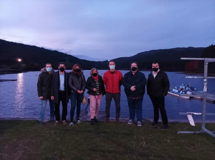 El embalse de Pontillón de Castro está acogiendo los programas de alto rendimiento del caiac femenino y de canoa masculina y femenina de la Real Federación Española de Piragüismo.