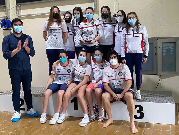 Nadadoras do CN Ponteareas. 