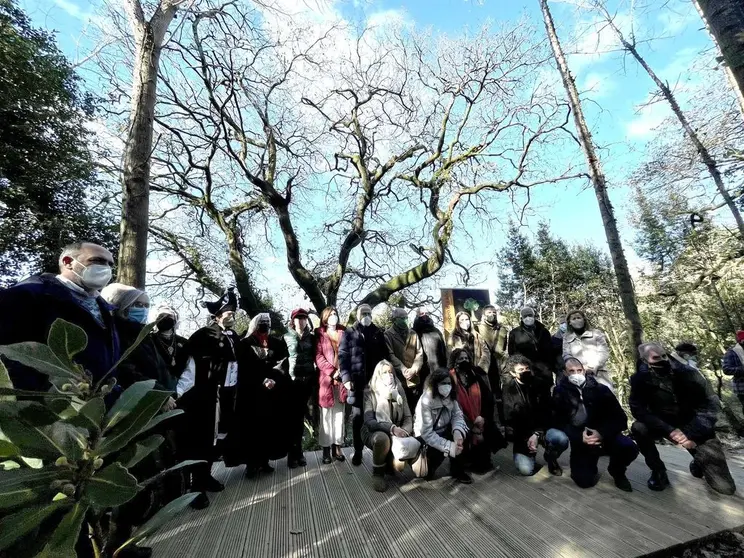 A conselleira de Medio Ambiente, Territorio e Vivenda participou na presentación da campaña de apoio do exemplar como Árbore Europea do Ano 2022.