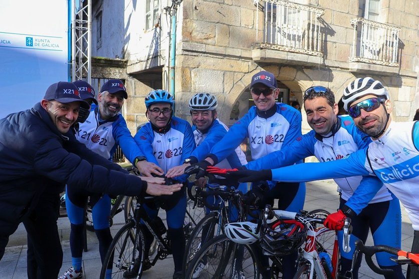 Realizouse un traxecto en bicicleta de parte da primeira etapa da volta ciclista a Galicia, que se celebrará do xoves ao domingo da próxima semana.