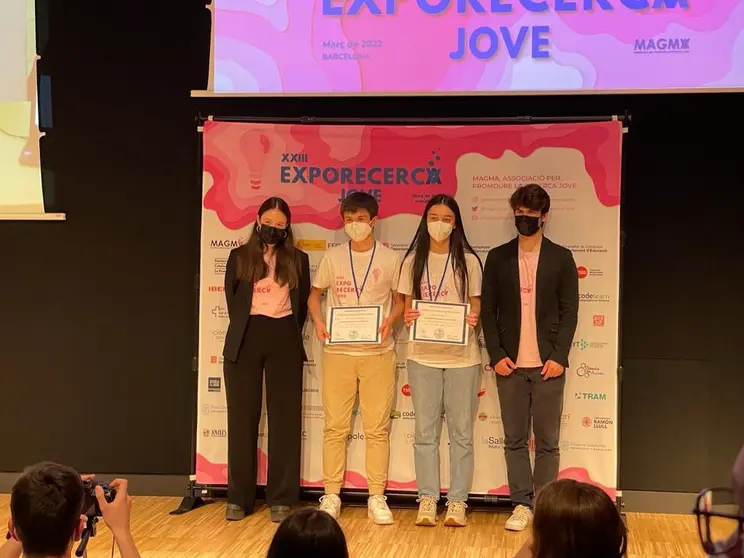 Antía Ollero, do IES As Lagoas de Ourense; e Juan Martín Taboada, do Colexio Maristas de Ourense recibiron unha mención da American Meteorological Society ao mellor traballo relacionado con ciencias atmosféricas; e tamén o premio da Real Academia de las Ciencias de Barcelona. 
