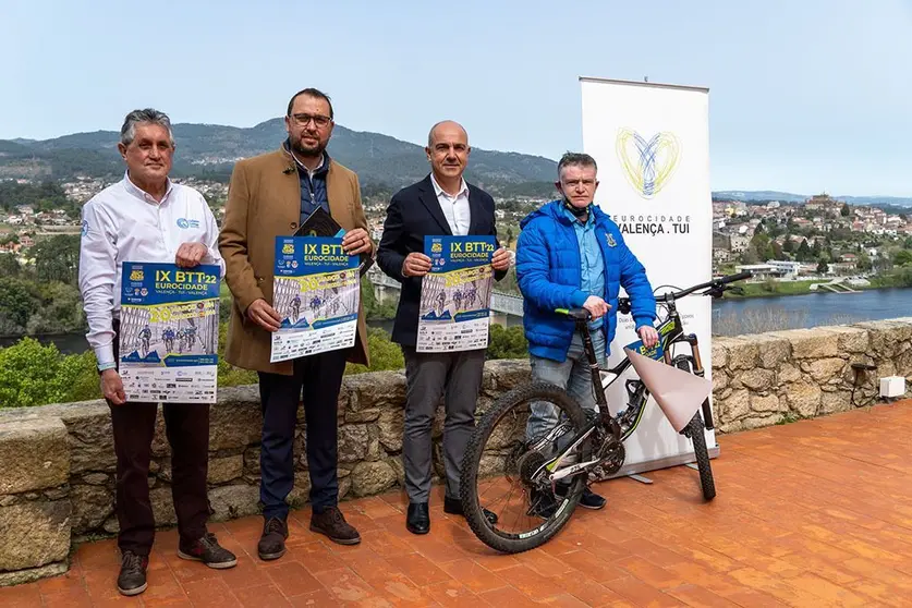 O Monte Aloia, o Monte Faro e os conxuntos históricos de Tui e Valença conforman o circuíto.