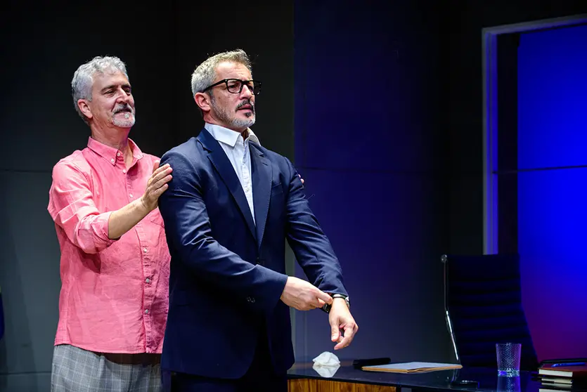 Cándido Pazó dirige a Fernando Coronado y Antonio Mourelos en El electo.