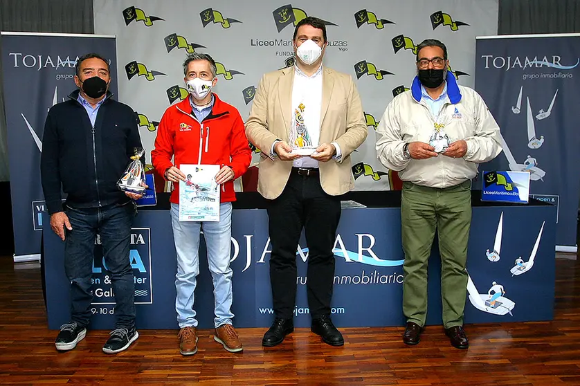 El presidente del Liceo boucense, Miguel Pereira, contó con la asistencia de Iván Prieto, CEO de Tojamar, así como la del presidente de la Real Federación Gallega de Vela, Manuel Villaverde, y el Comodoro José Manuel Estévez.
