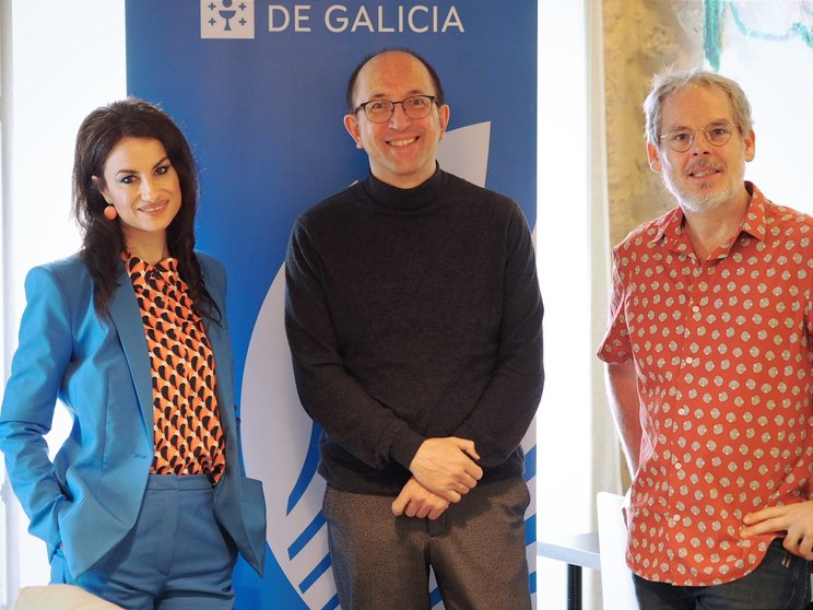 o secretario xeral de Cultura, Anxo M. Lorenzo, que presentou a nova edición na Coruña xunto aos coordinadores da mesma, Yolanda Castaño e Keith Payne.
