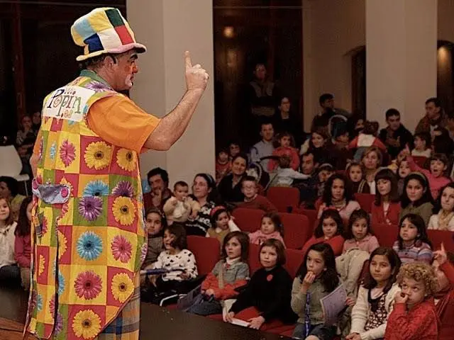 El payaso 'Popín' es un personaje creado por el actor Adolfo Mugana, que lleva más de 30 años dedicado al mundo de la animación y actuación.