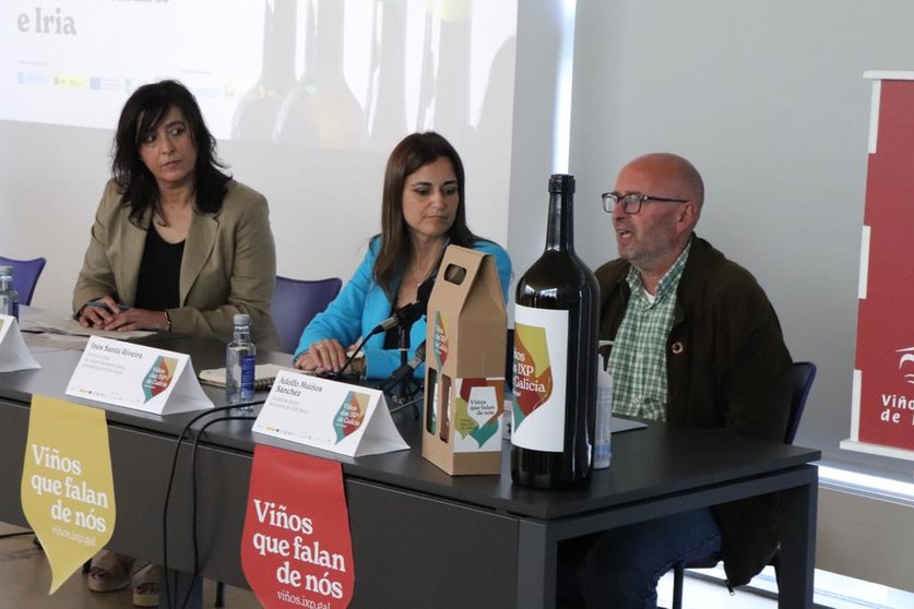 A directora xeral da Axencia Galega de Desenvolvemento Rural participou en Rianxo nunha xornada divulgativa dentro do proxecto de cooperación “Viños das IXP de Galicia”.