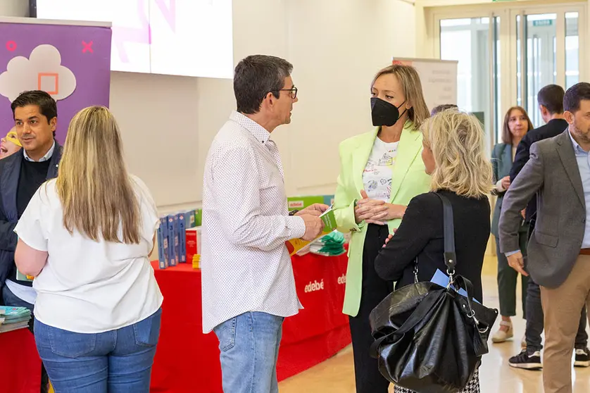 A conselleira de Política Social e Xuventude participou esta mañá na inauguración das XIX Xornadas de Cece-Galicia.